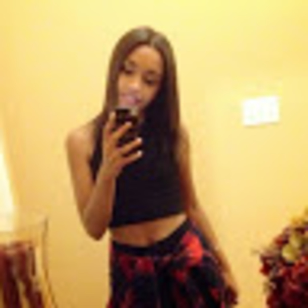 Meet your Posher, Alyssia